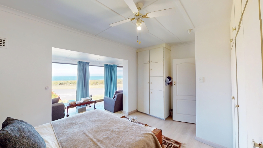 3 Bedroom Property for Sale in Palmiet Western Cape